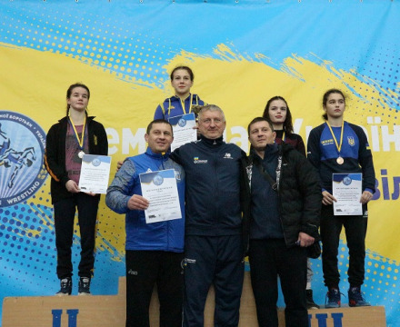 U17-11