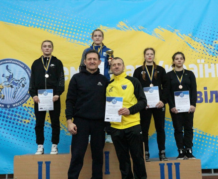 U17-12